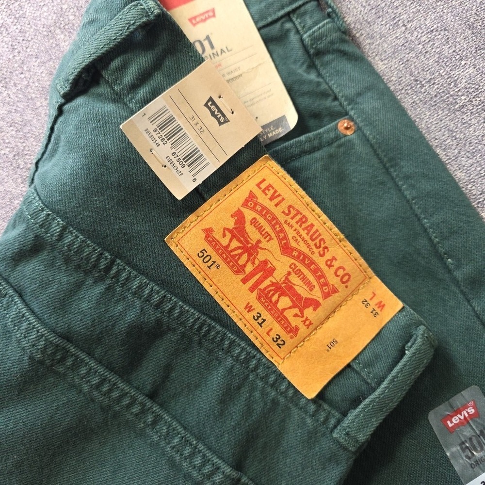 Levis 501 Original Fit Jeans Green 31x32 Straight Leg Button Fly Mens NWT - Picture 4 of 13
